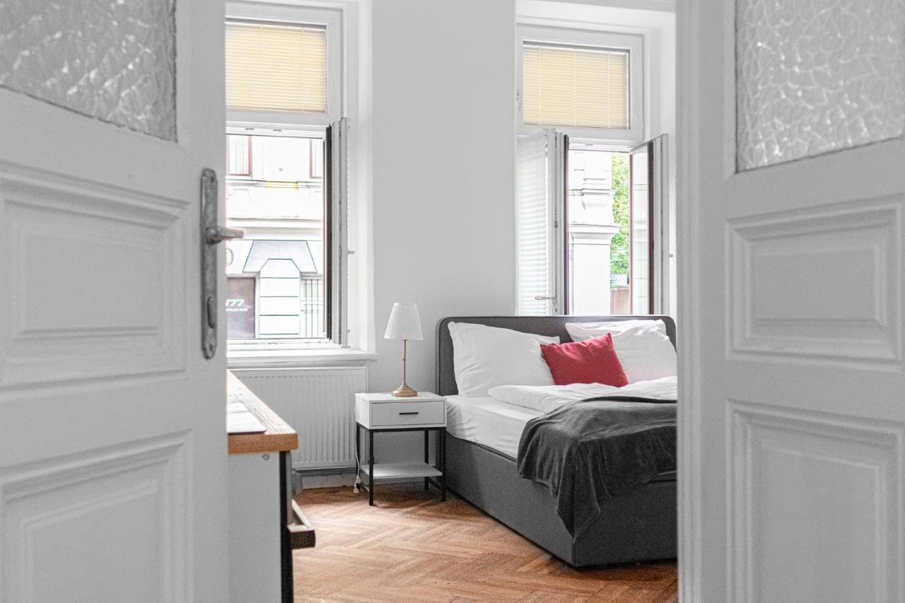 Classy 2Br Apt. W/ Exclusive Location Near Akh Wien Eksteriør billede