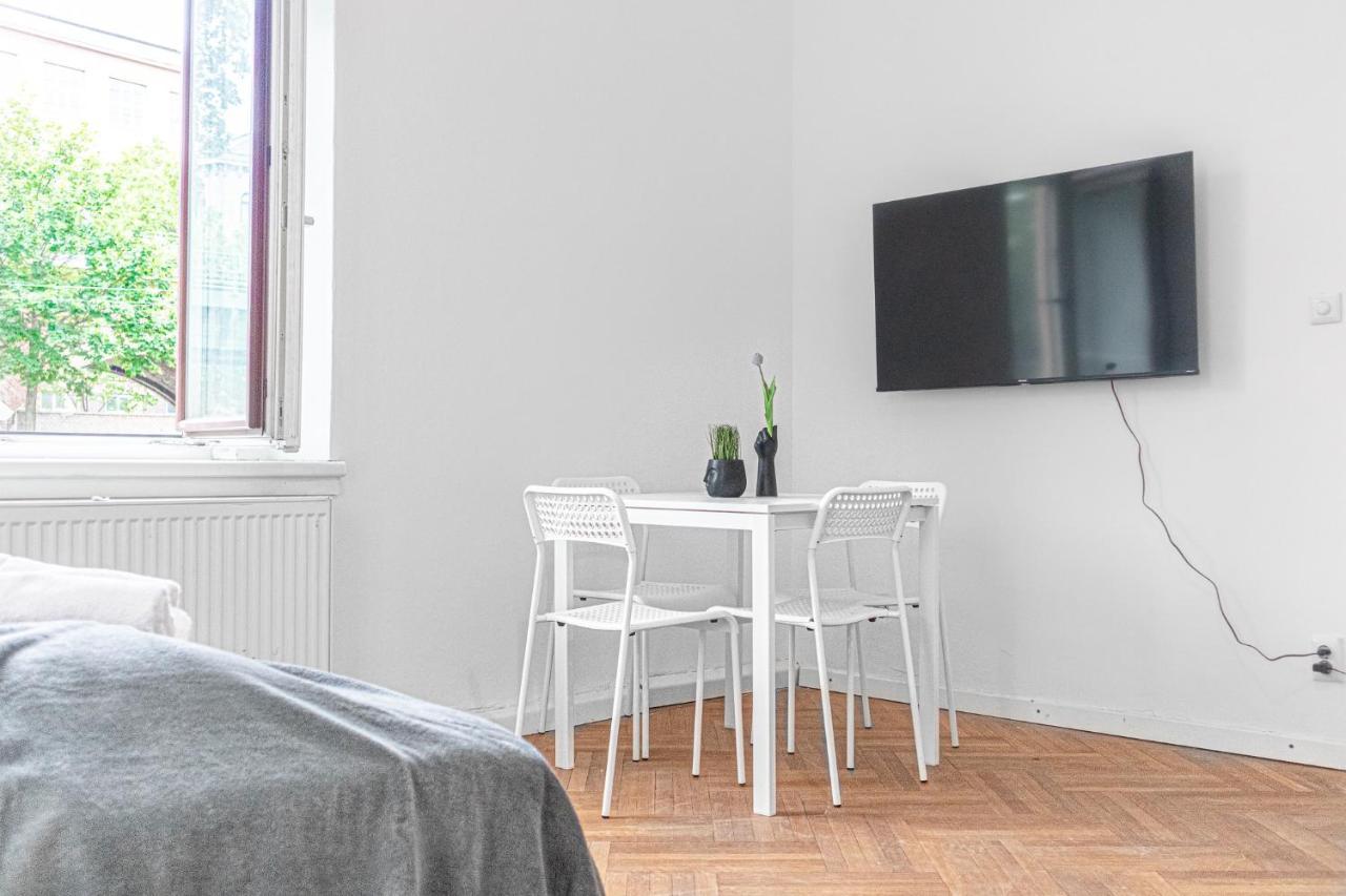 Classy 2Br Apt. W/ Exclusive Location Near Akh Wien Eksteriør billede