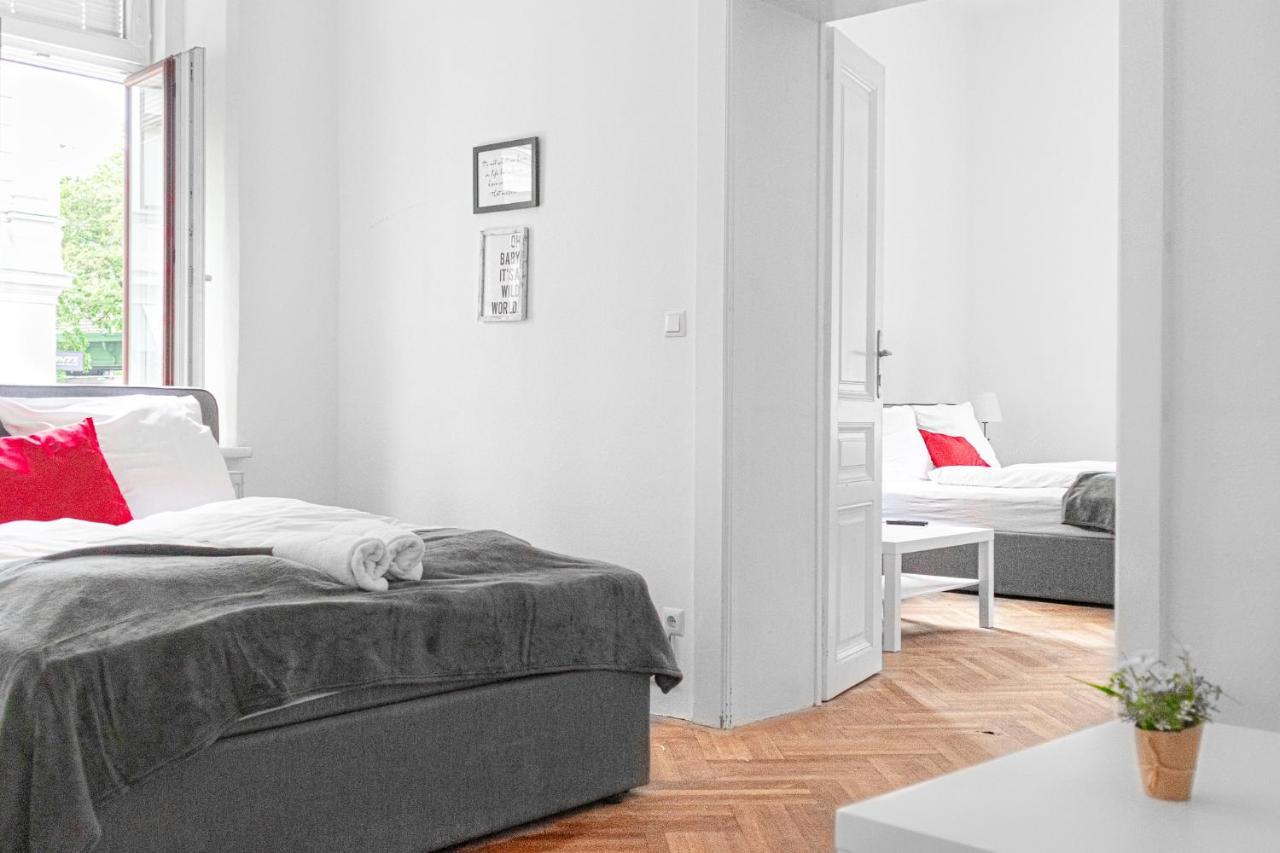 Classy 2Br Apt. W/ Exclusive Location Near Akh Wien Eksteriør billede